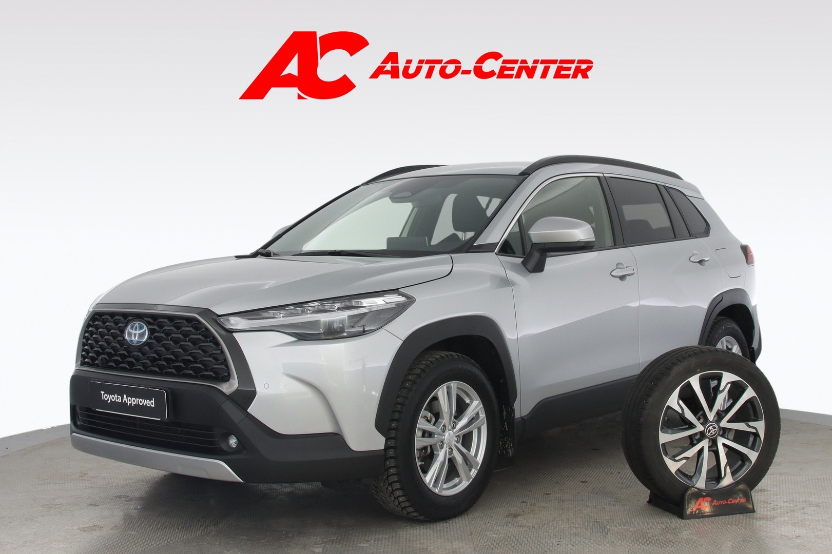 TOYOTA Corolla Cross 2024