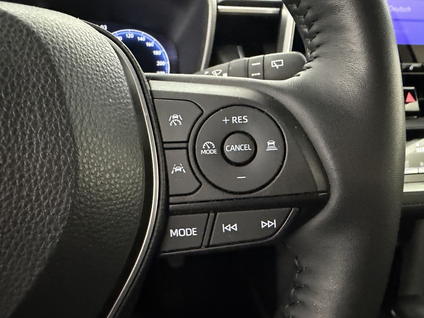 TOYOTA Corolla Cross 2024