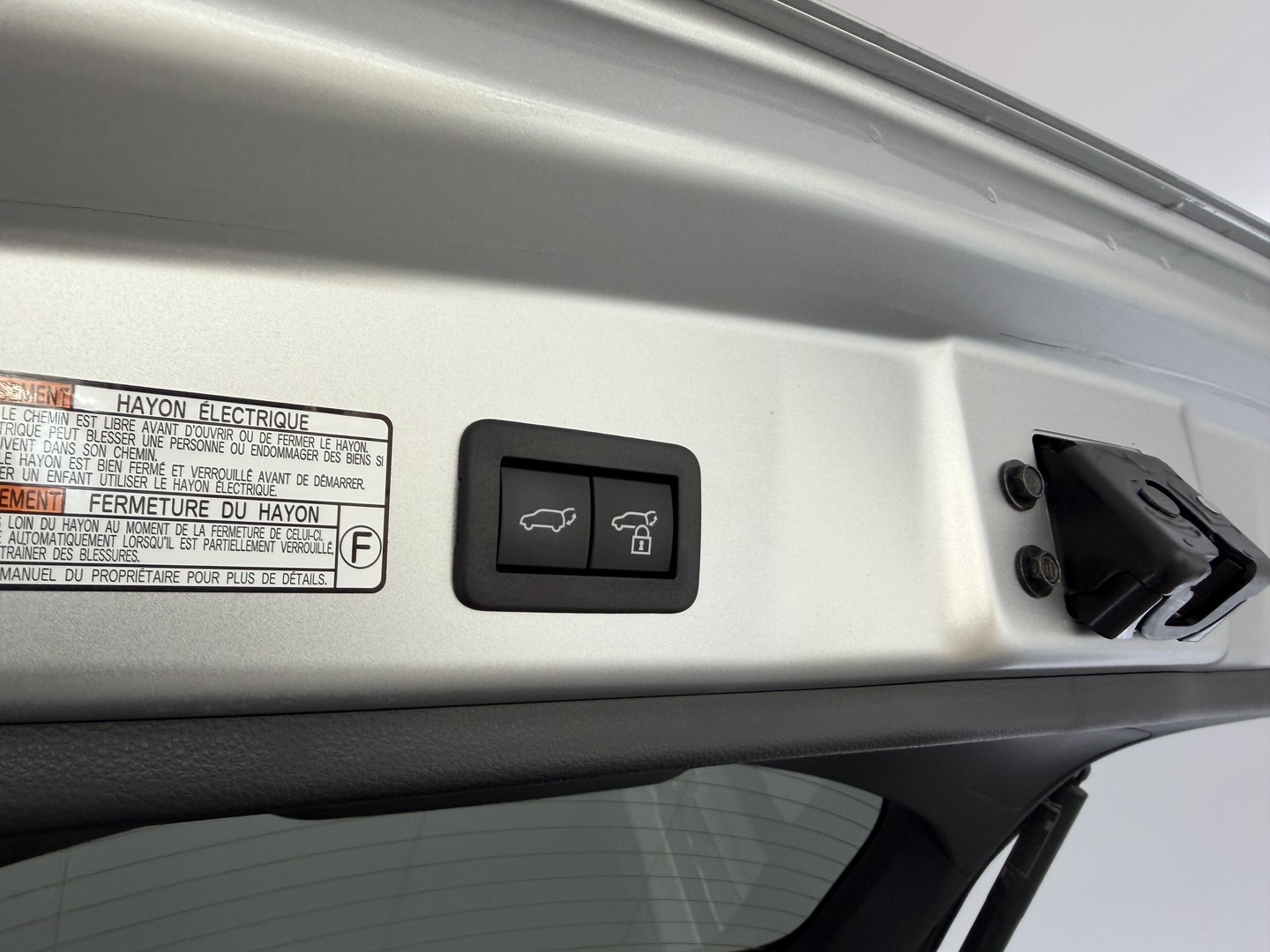 TOYOTA Corolla Cross 2024