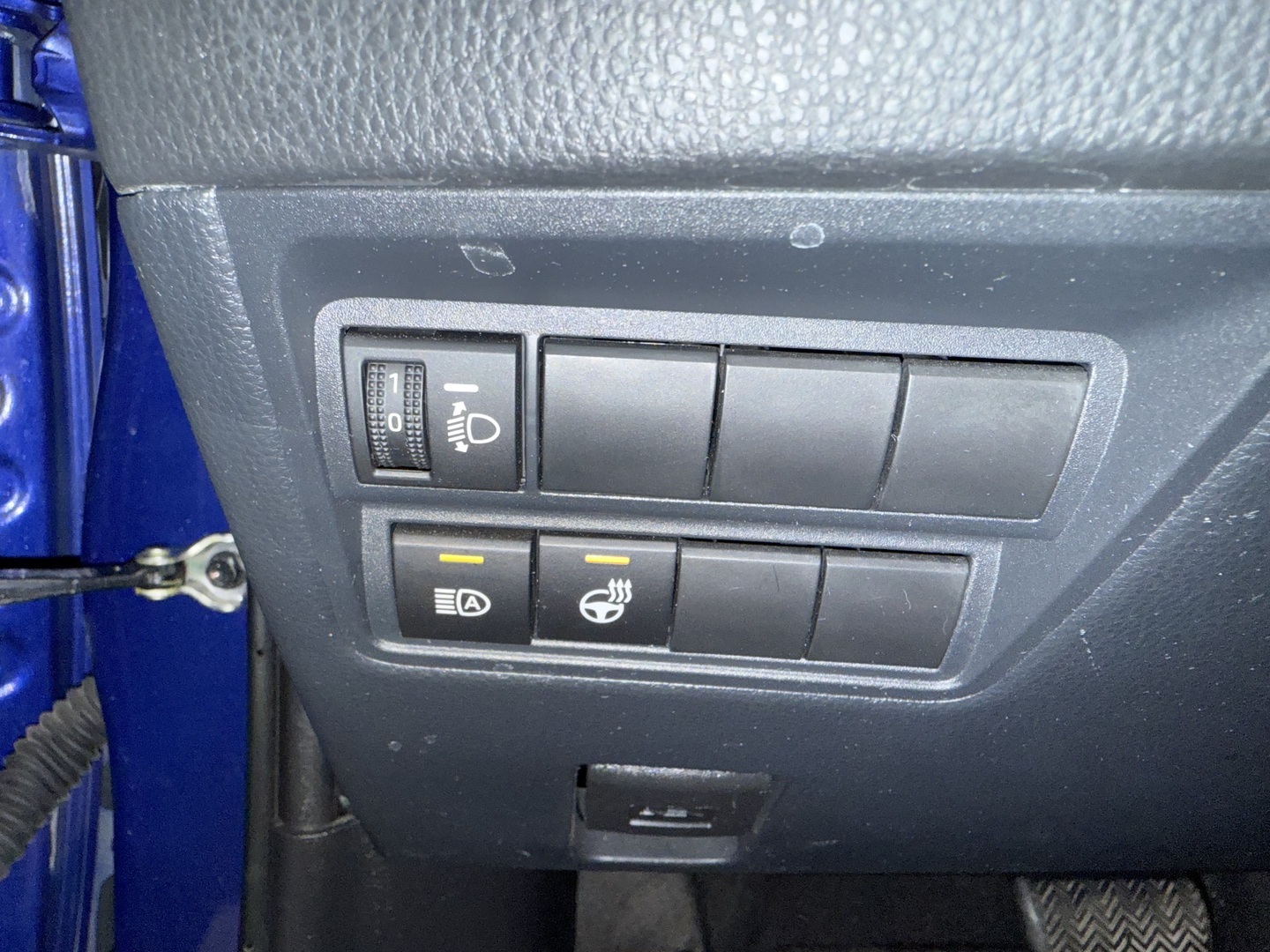 TOYOTA Yaris 2024