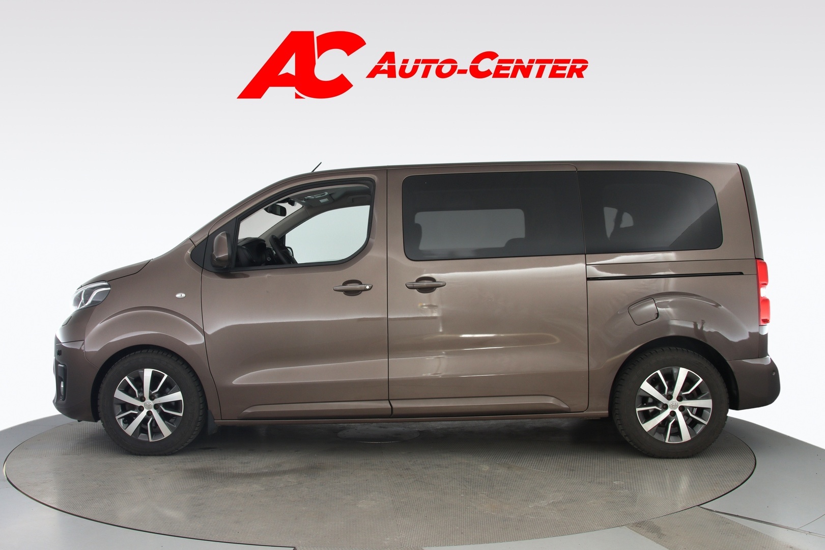 TOYOTA Proace Verso 2017