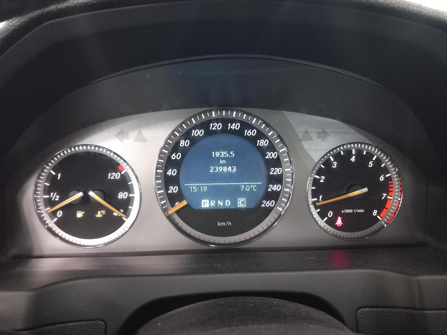 MERCEDES-BENZ C 2007