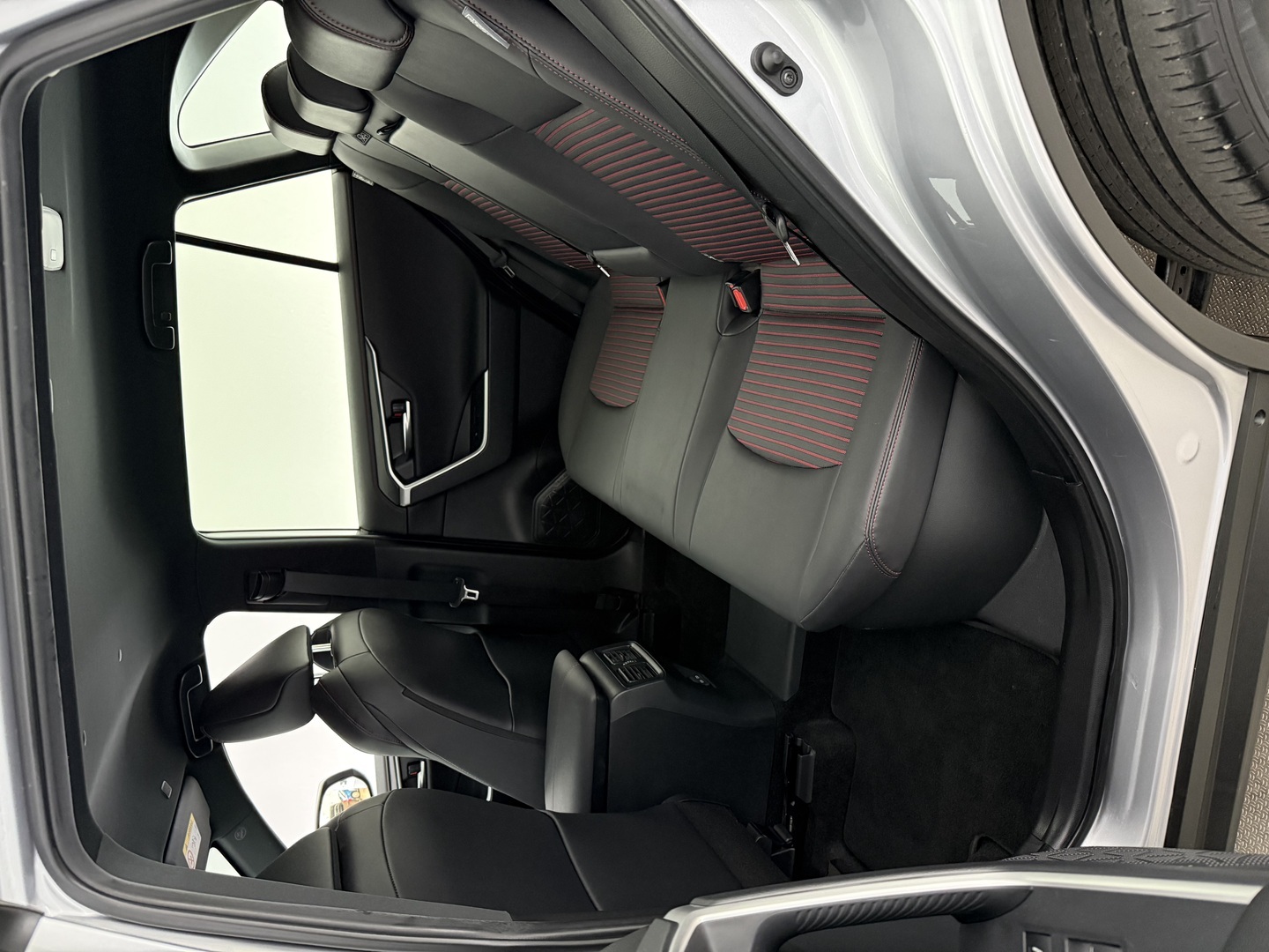 TOYOTA RAV4 Plug-in 2023
