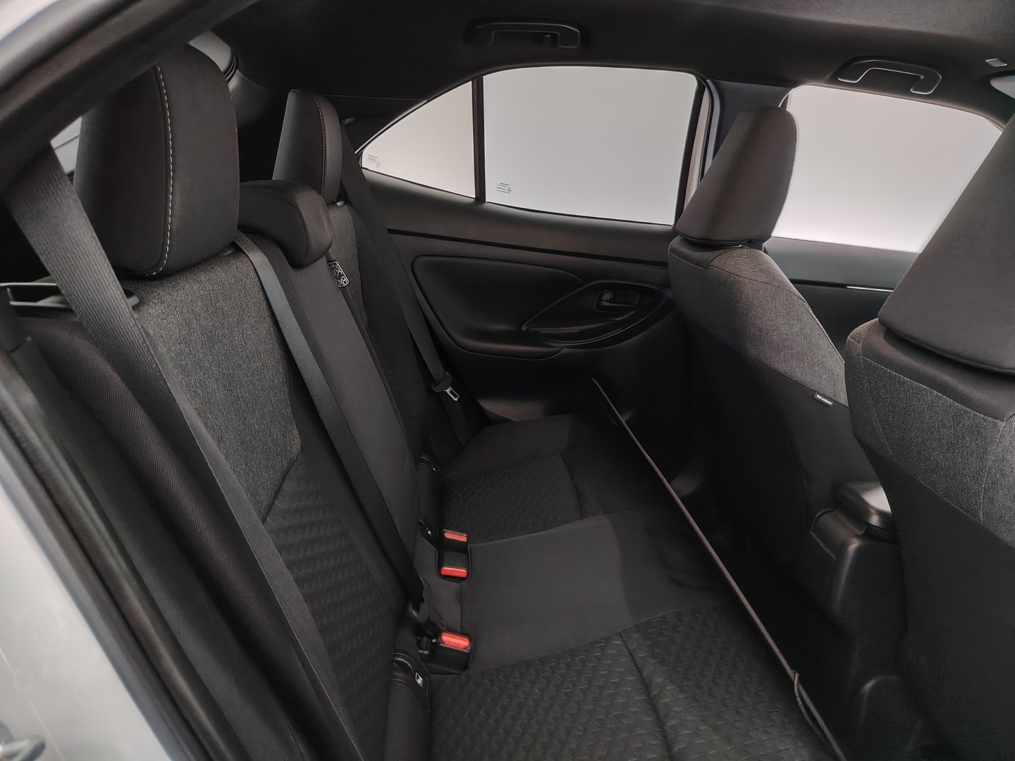 TOYOTA Yaris Cross 2025