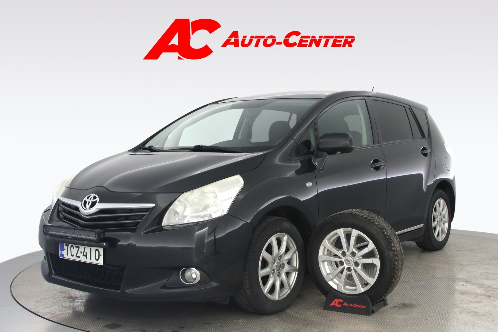 TOYOTA Verso 2011