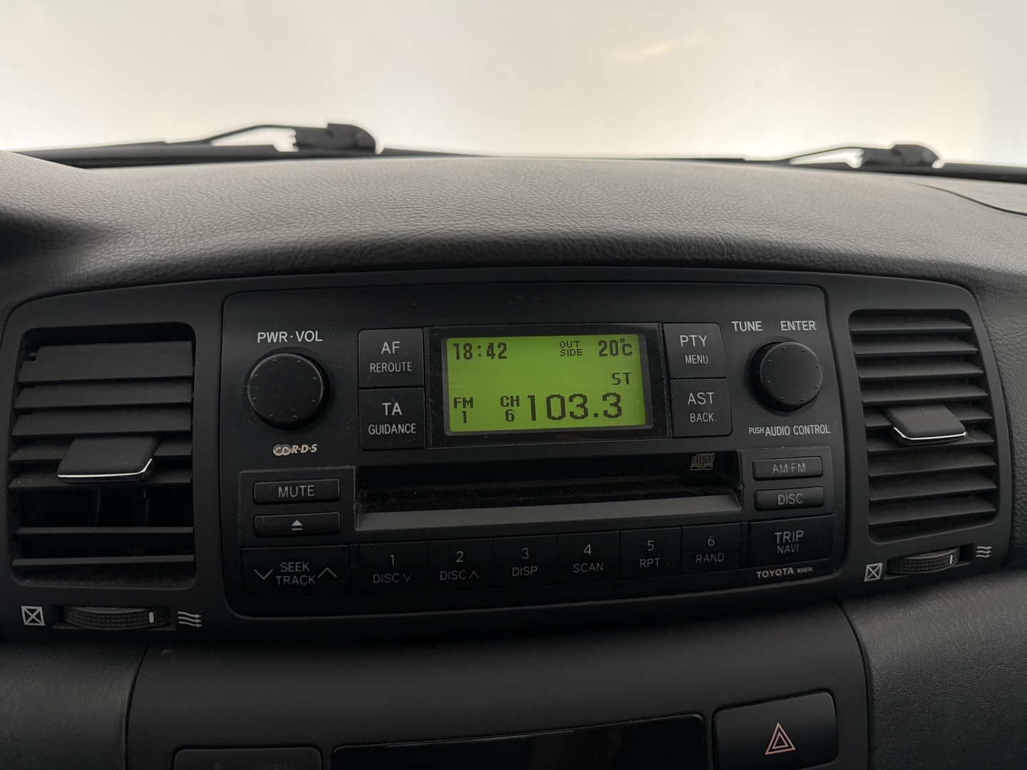 TOYOTA Corolla 2007
