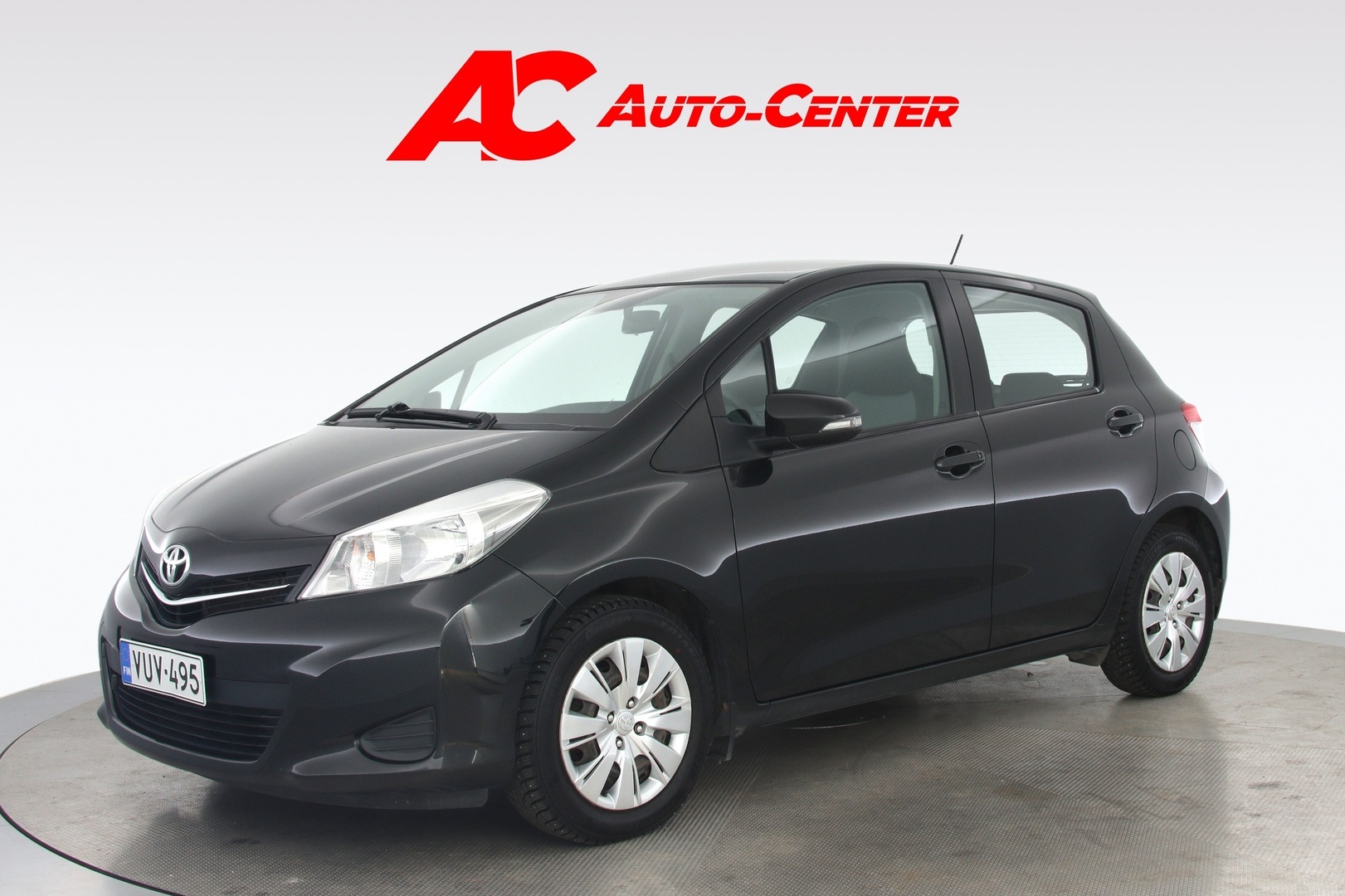 TOYOTA Yaris 2012