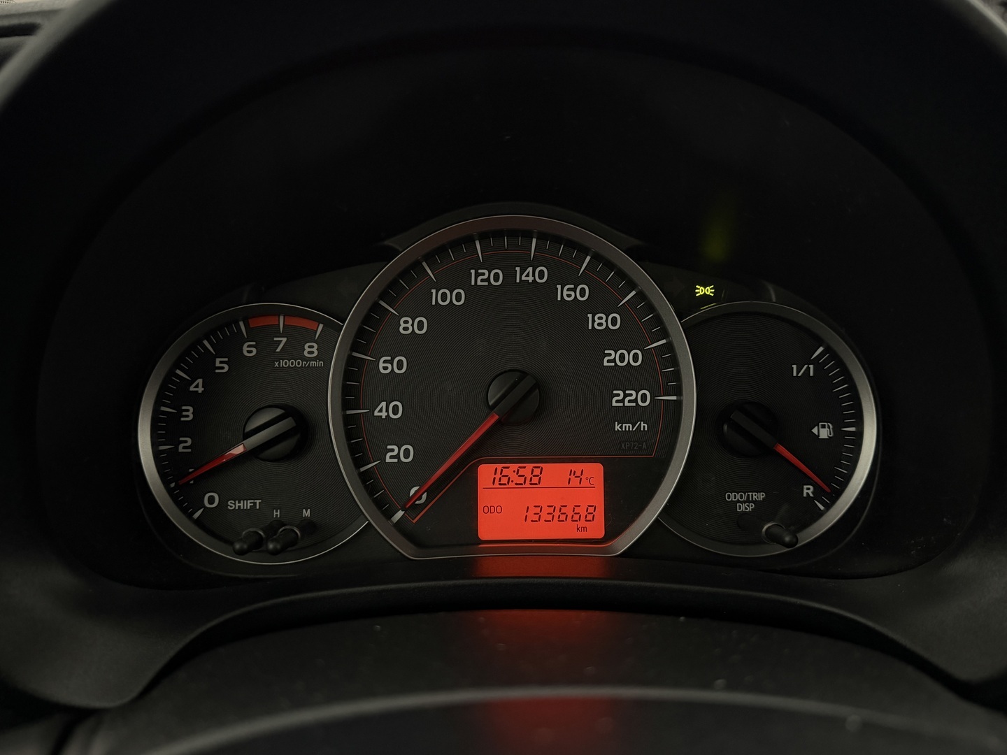 TOYOTA Yaris 2012