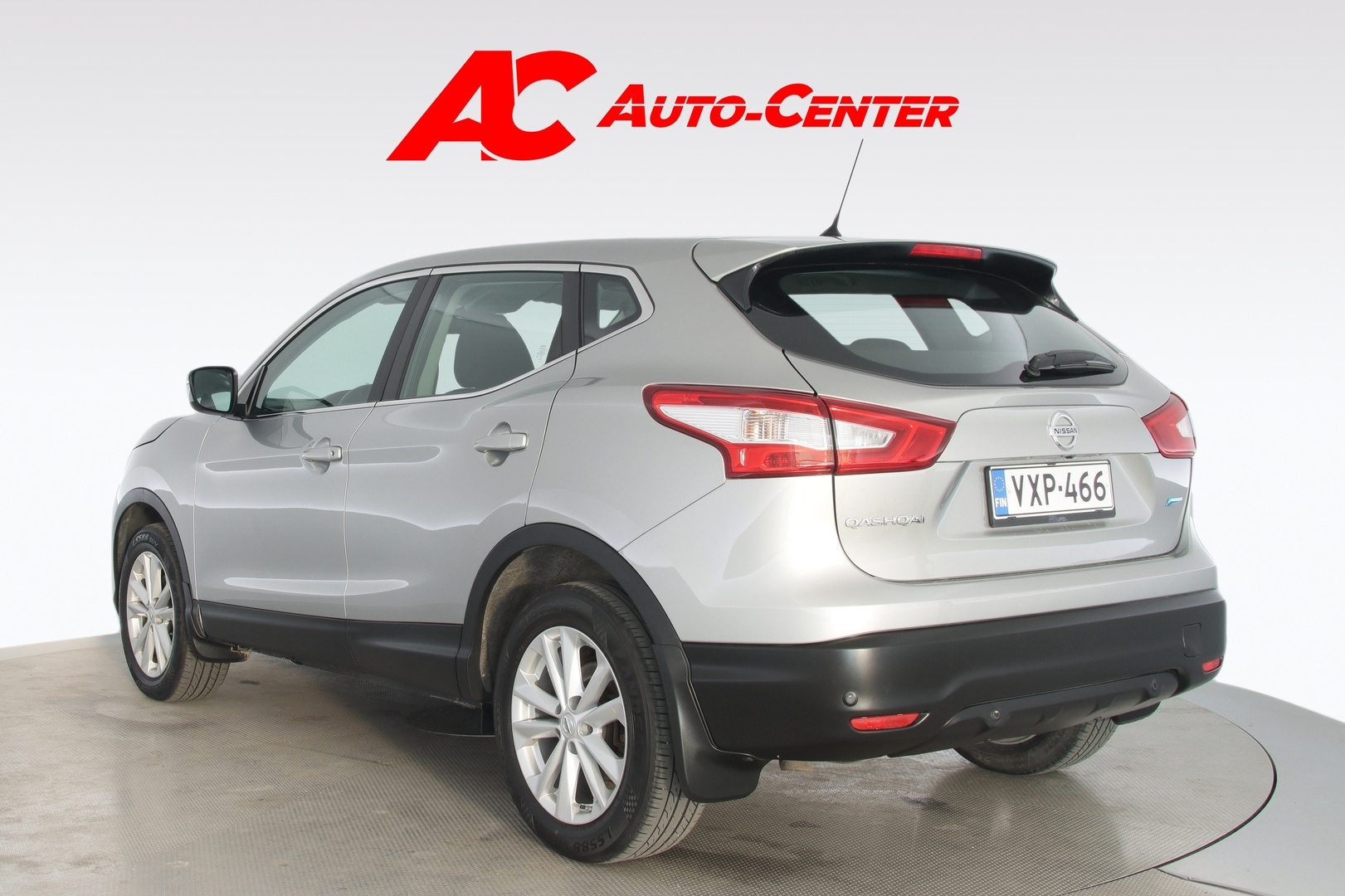 NISSAN Qashqai 2015