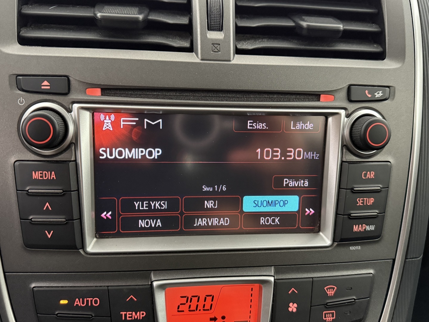 TOYOTA Verso-S 2012
