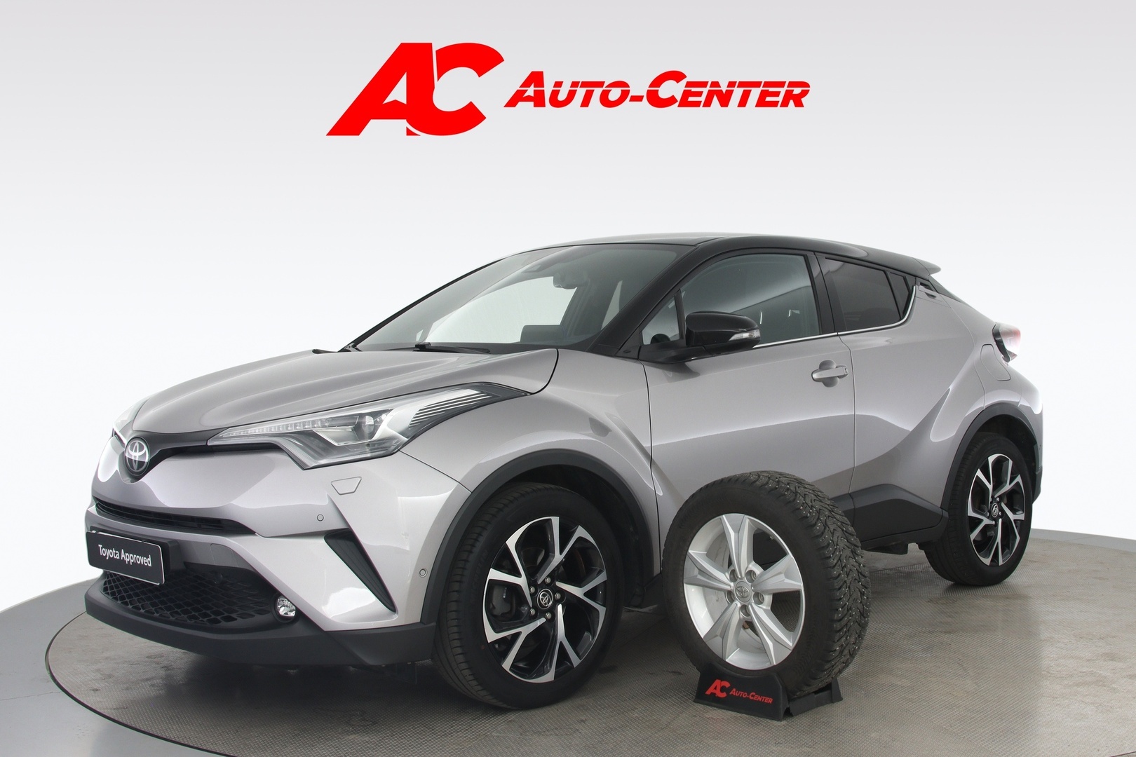 TOYOTA C-HR 2017