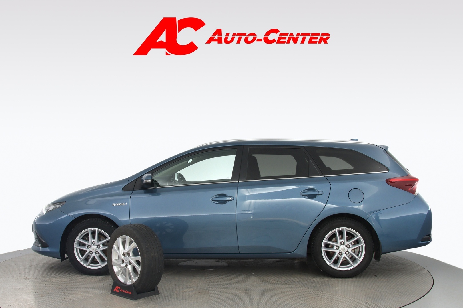 TOYOTA Auris 2018