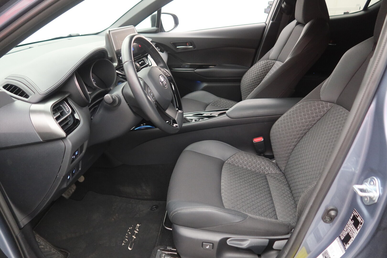 TOYOTA C-HR 2022