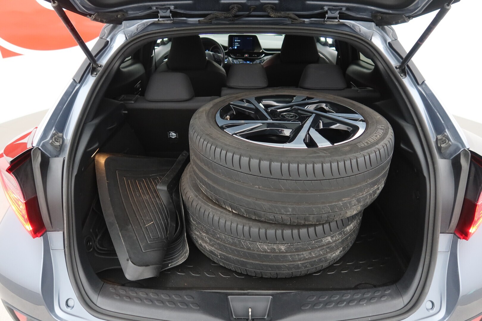 TOYOTA C-HR 2022