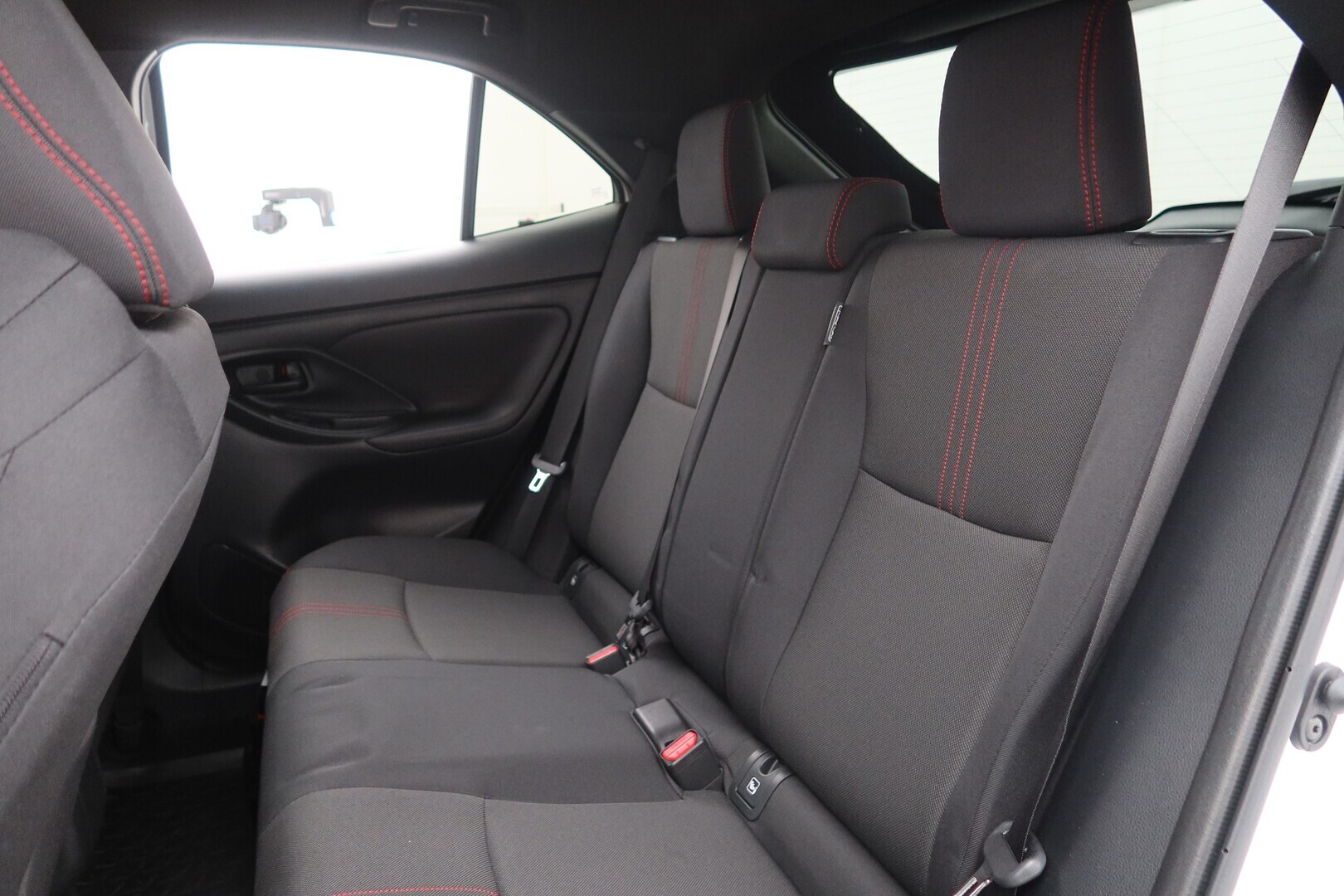 TOYOTA Yaris Cross 2024