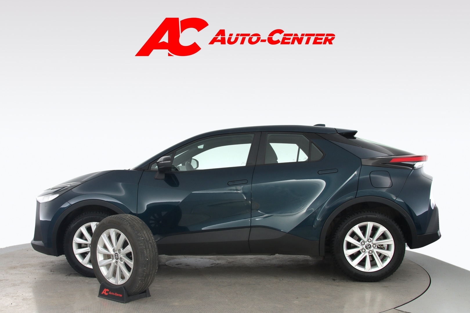 TOYOTA C-HR 2023