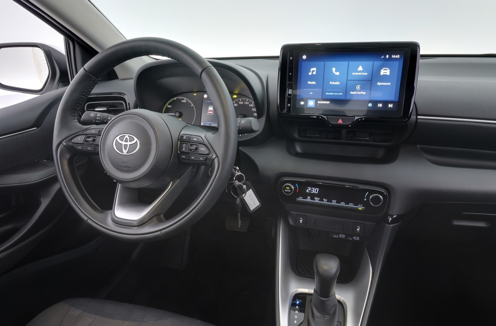 TOYOTA Yaris 2024