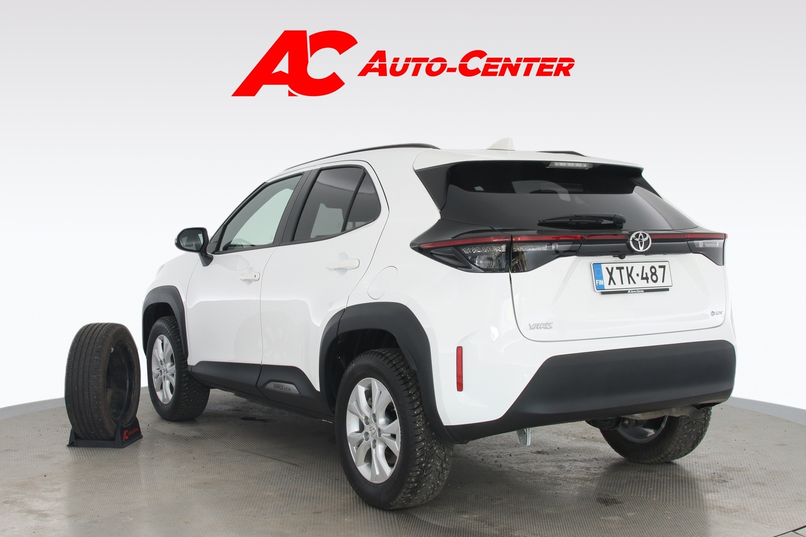 TOYOTA Yaris Cross 2025
