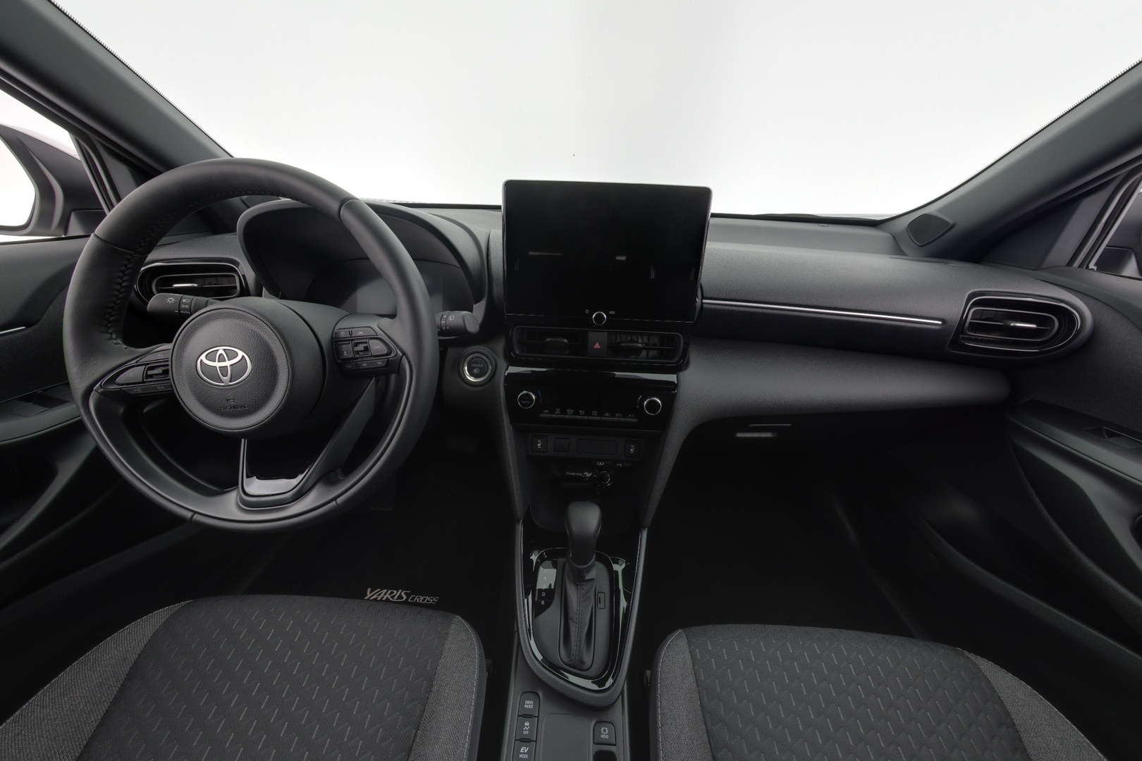 TOYOTA Yaris Cross 2025