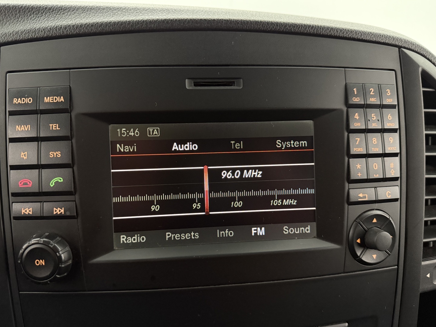 MERCEDES-BENZ Vito 2015