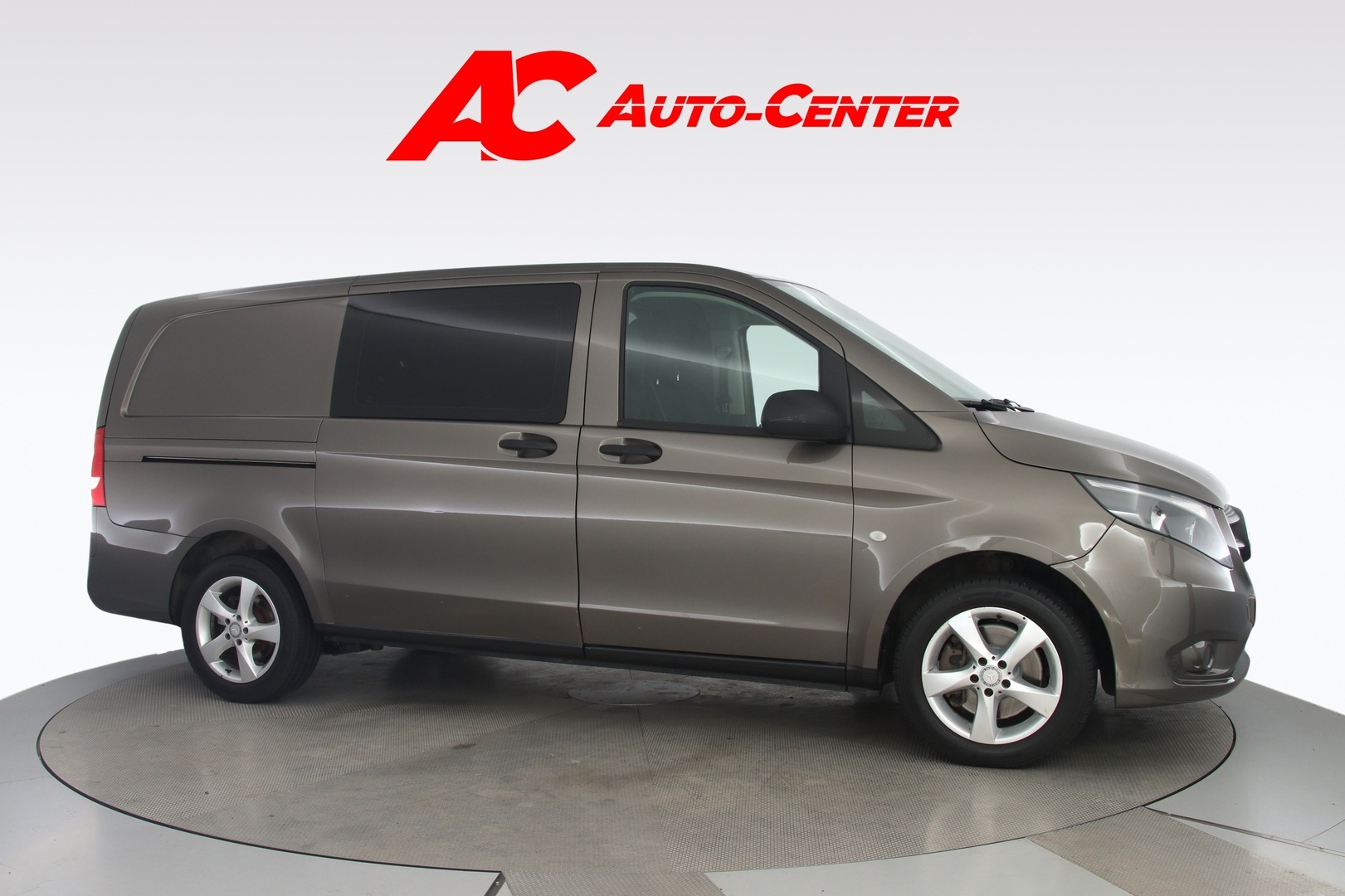 MERCEDES-BENZ Vito 2015