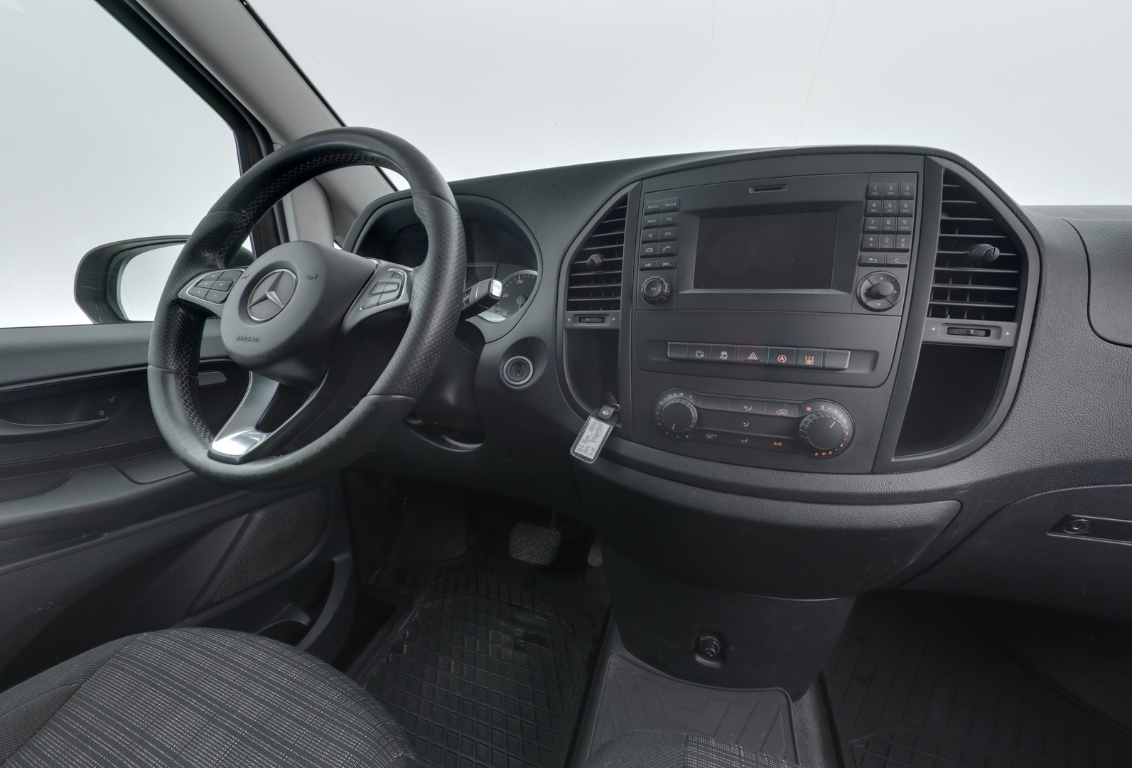 MERCEDES-BENZ Vito 2015