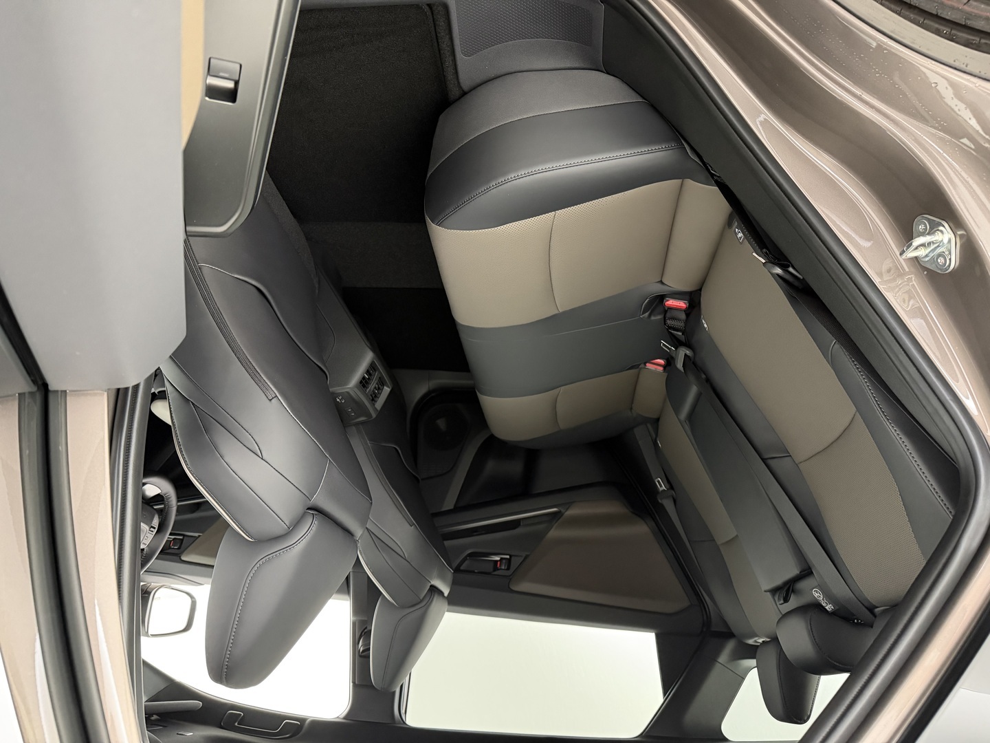 TOYOTA bZ4X Touring 2026