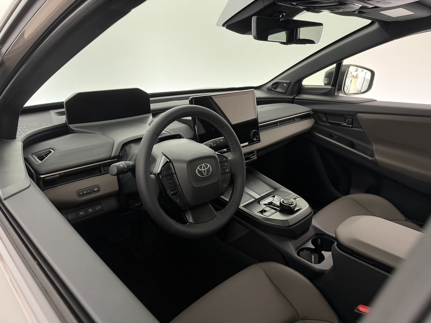 TOYOTA bZ4X Touring 2026