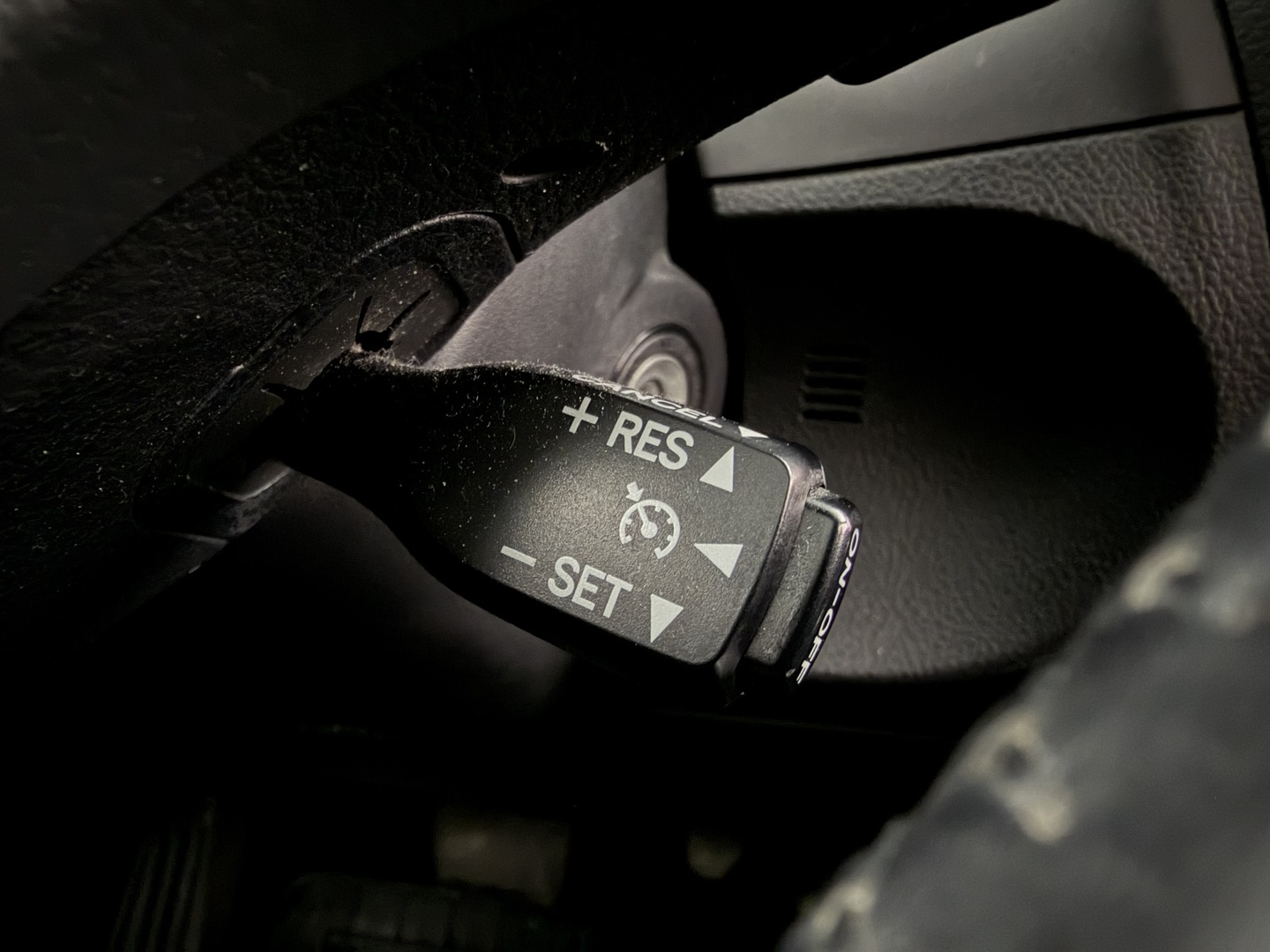 TOYOTA Auris 2013