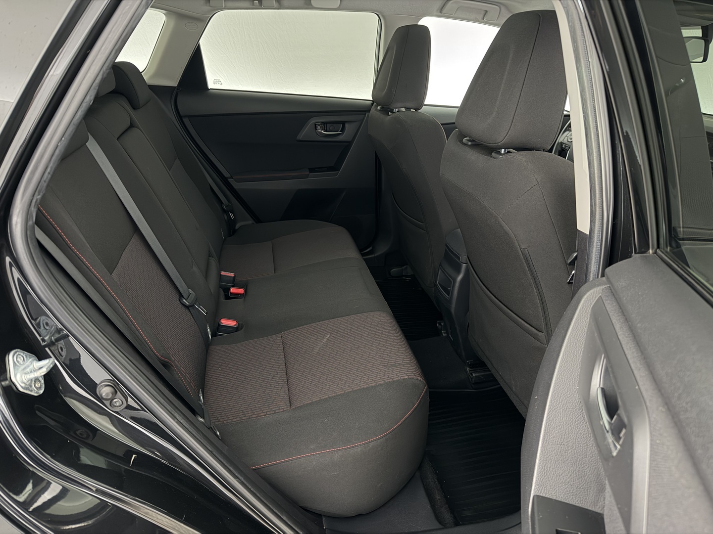 TOYOTA Auris 2013