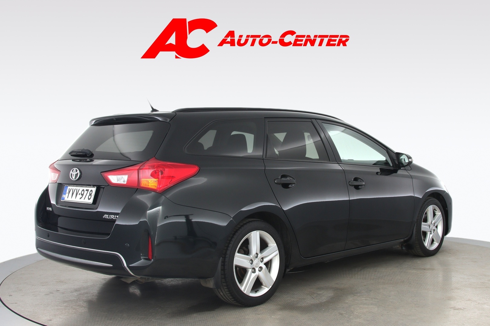 TOYOTA Auris 2013