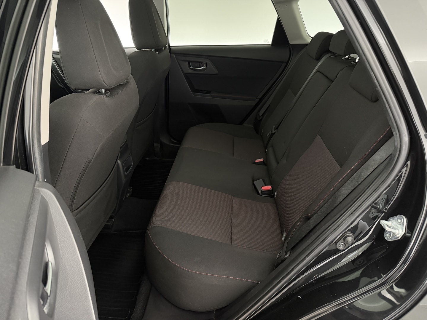 TOYOTA Auris 2013