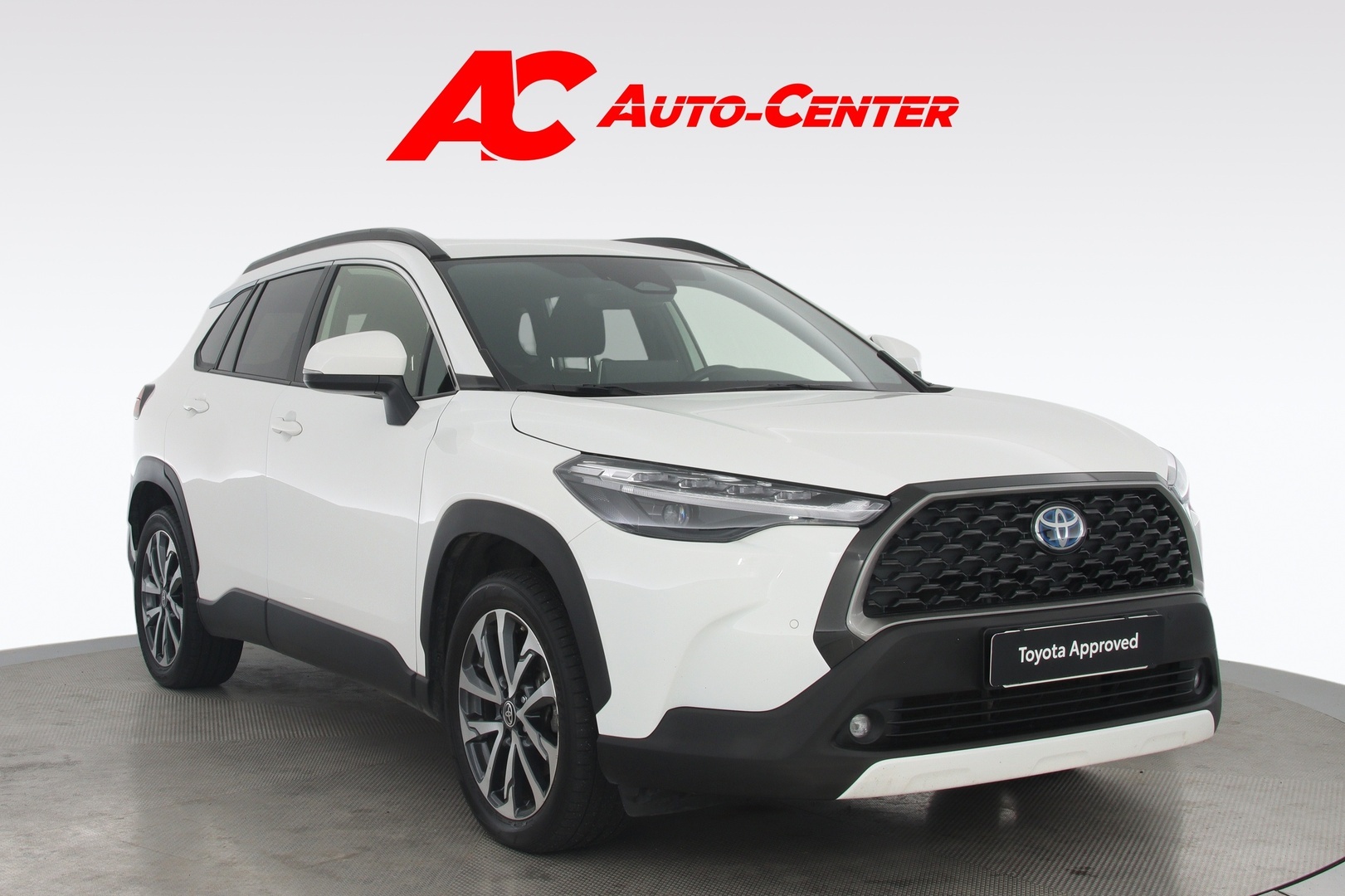 TOYOTA Corolla Cross 2024