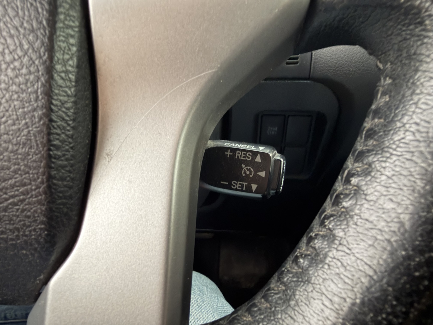 TOYOTA Land Cruiser 2014