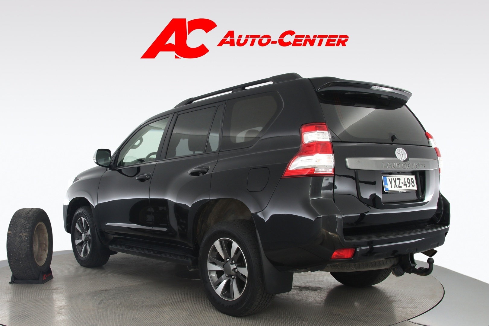 TOYOTA Land Cruiser 2014