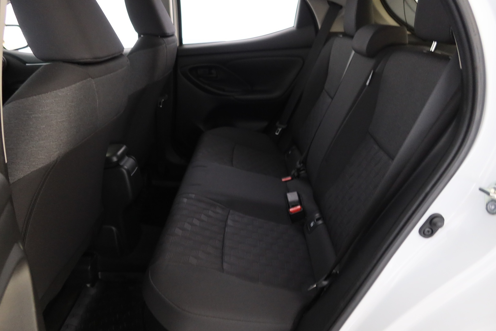 TOYOTA Yaris 2024