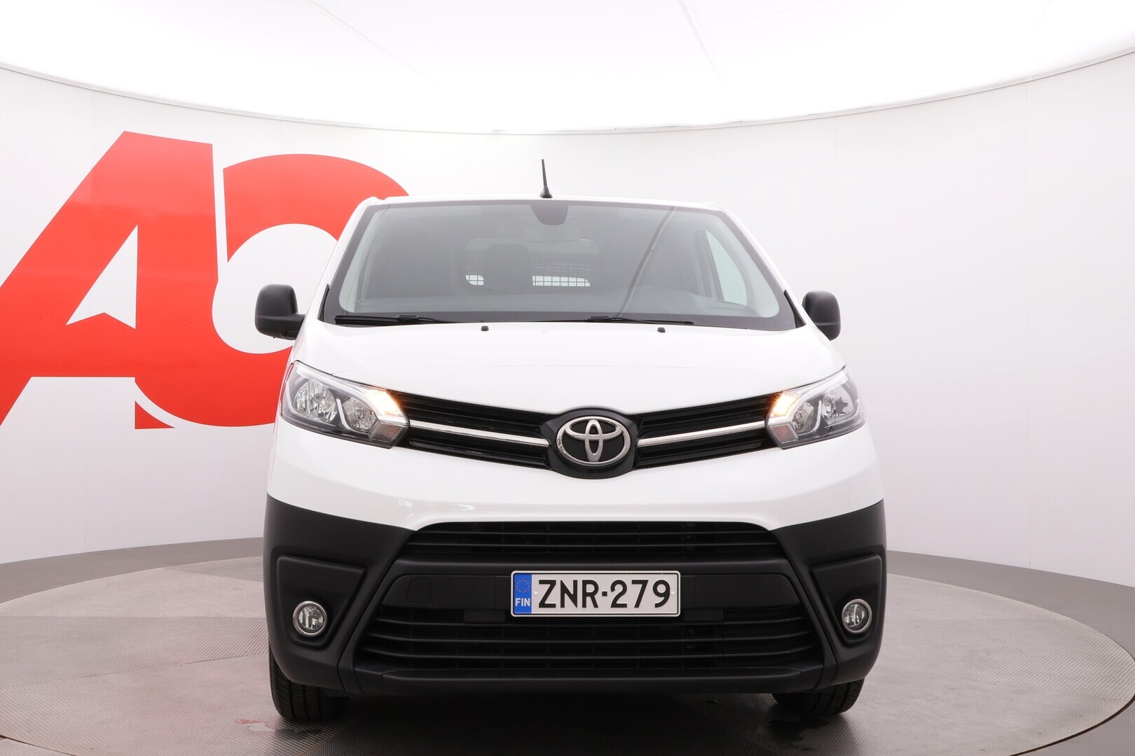 TOYOTA Proace 2021
