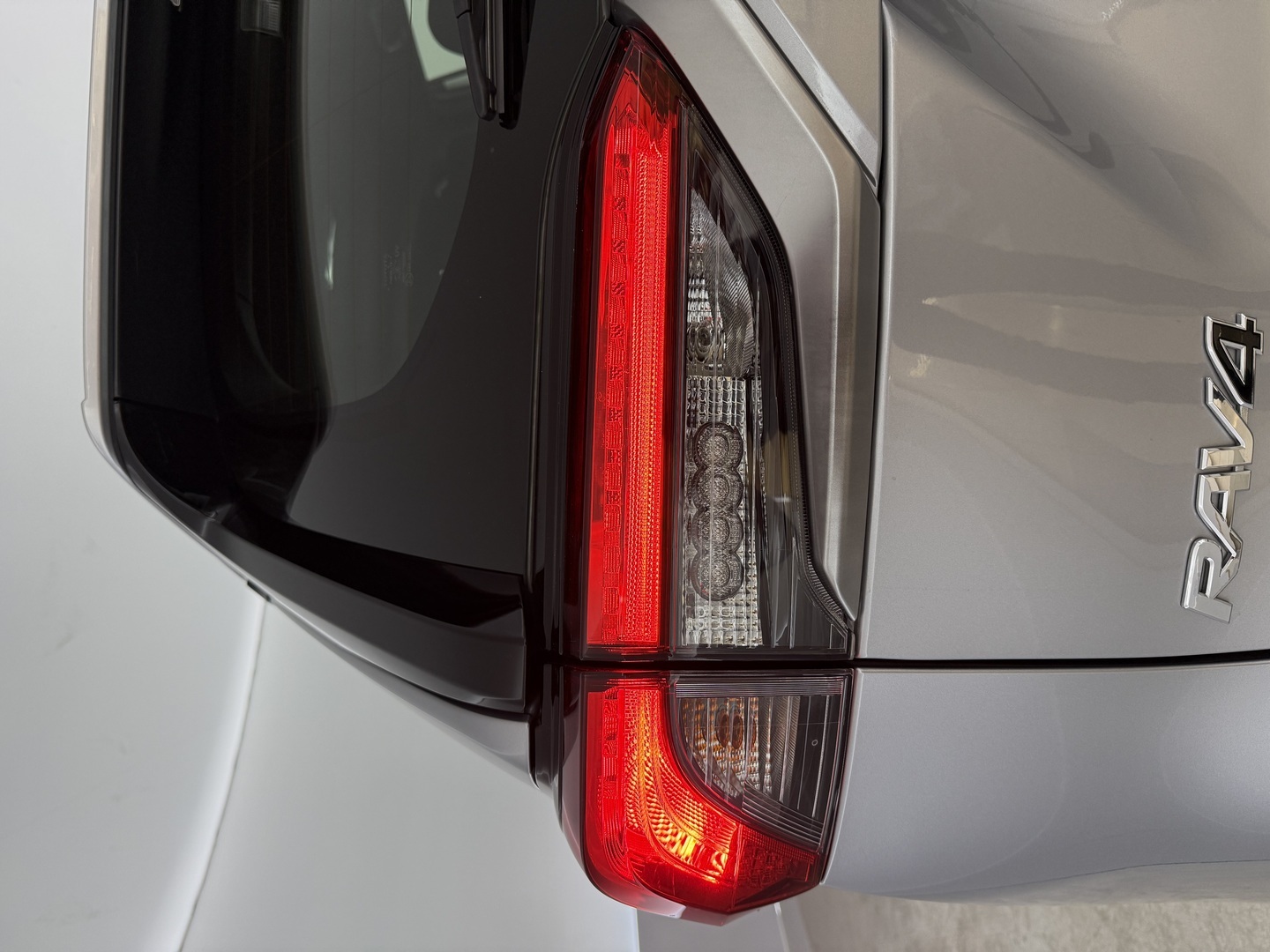 TOYOTA RAV4 Plug-in 2022