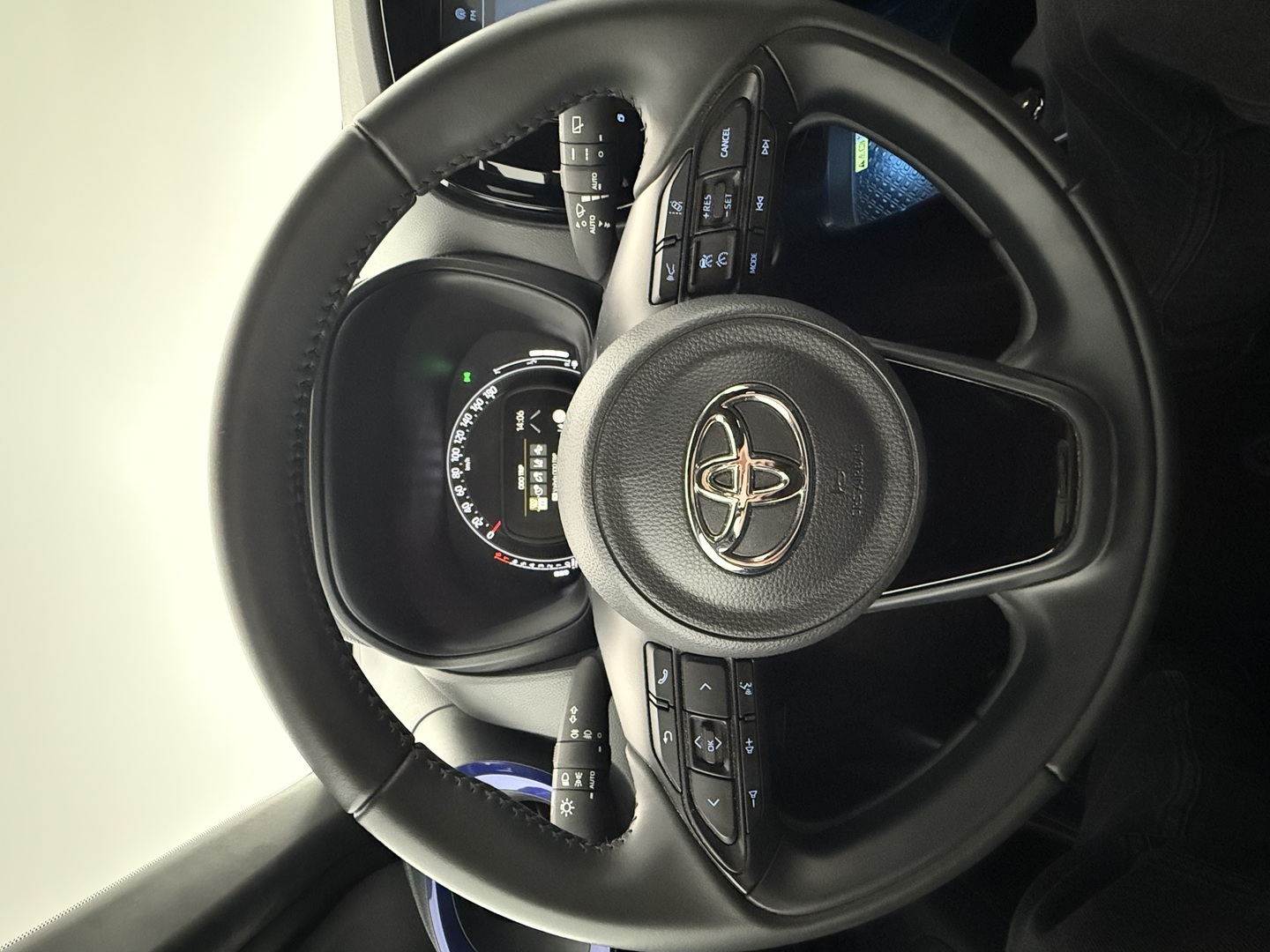 TOYOTA Aygo X 2022