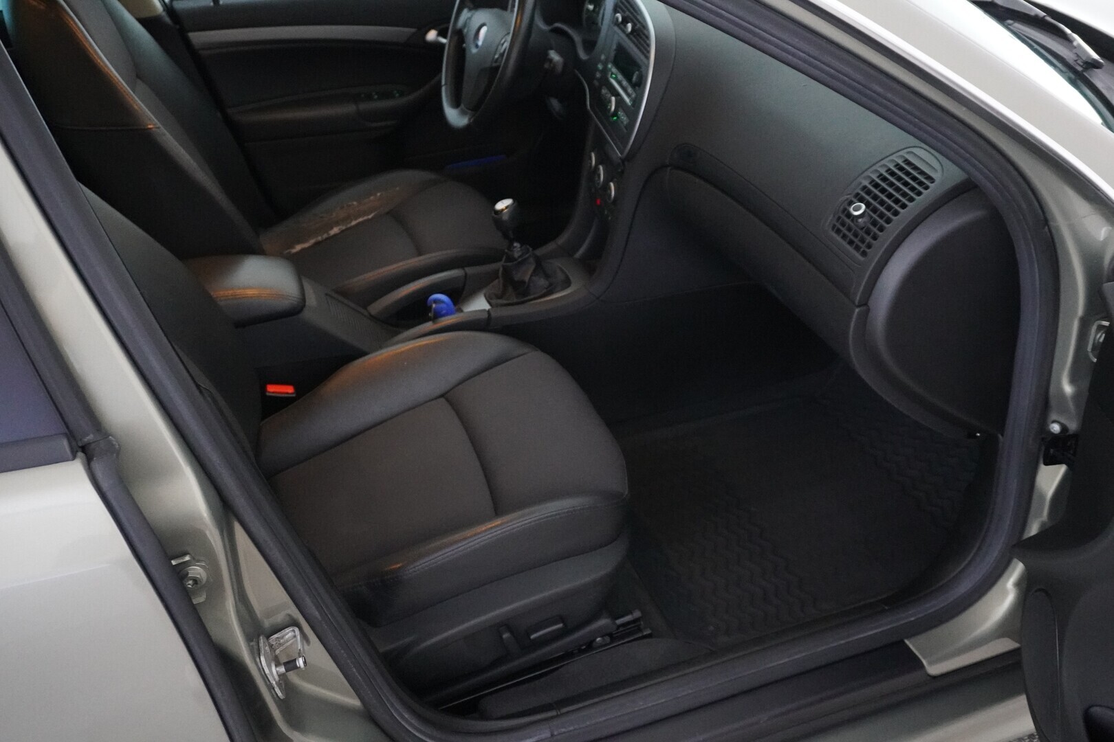 SAAB 9-3 2009