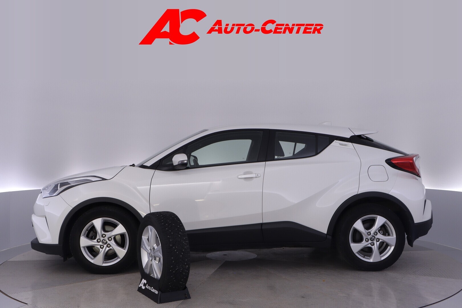 TOYOTA C-HR 2018