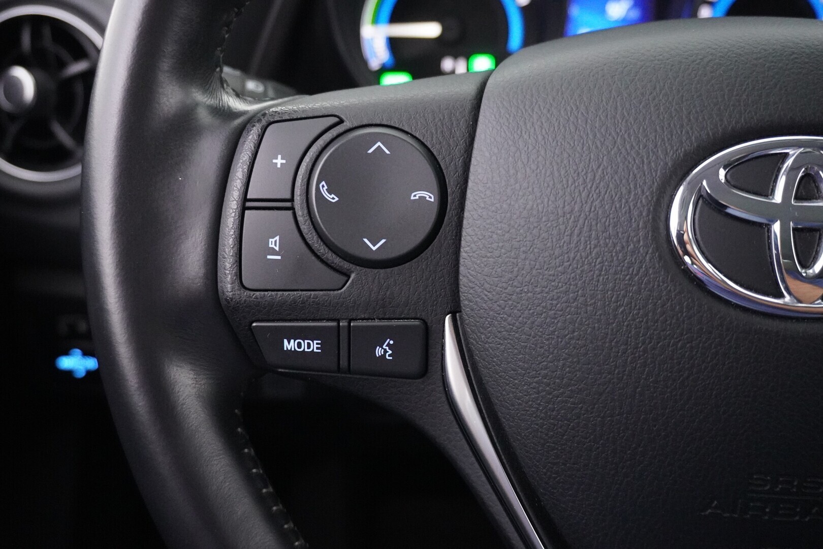 TOYOTA Auris 2018