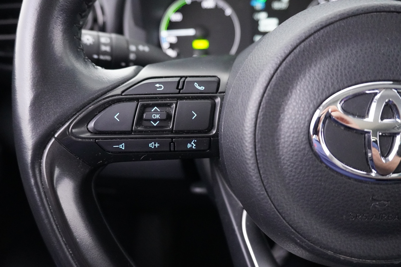 TOYOTA Yaris 2021