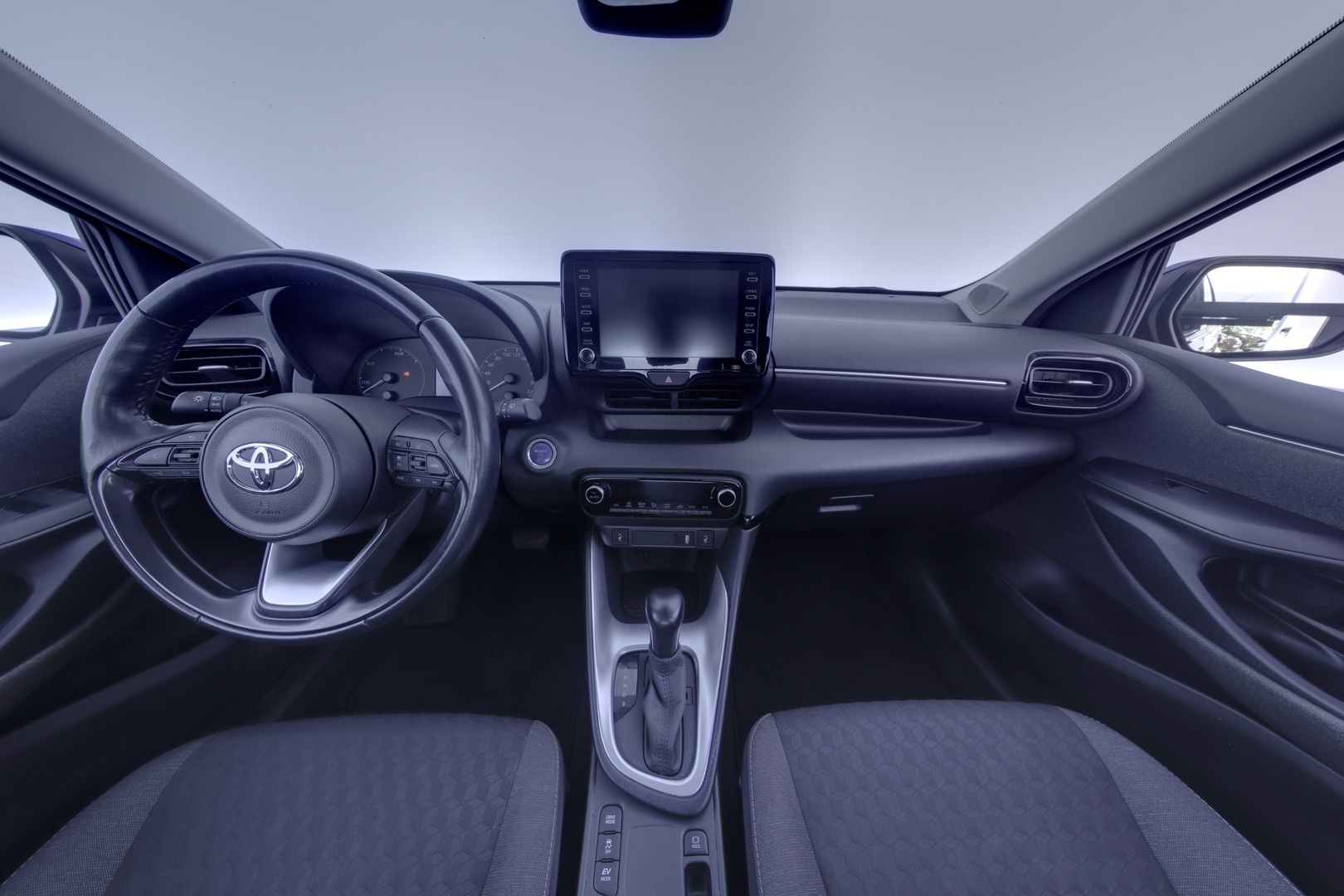 TOYOTA Yaris 2021