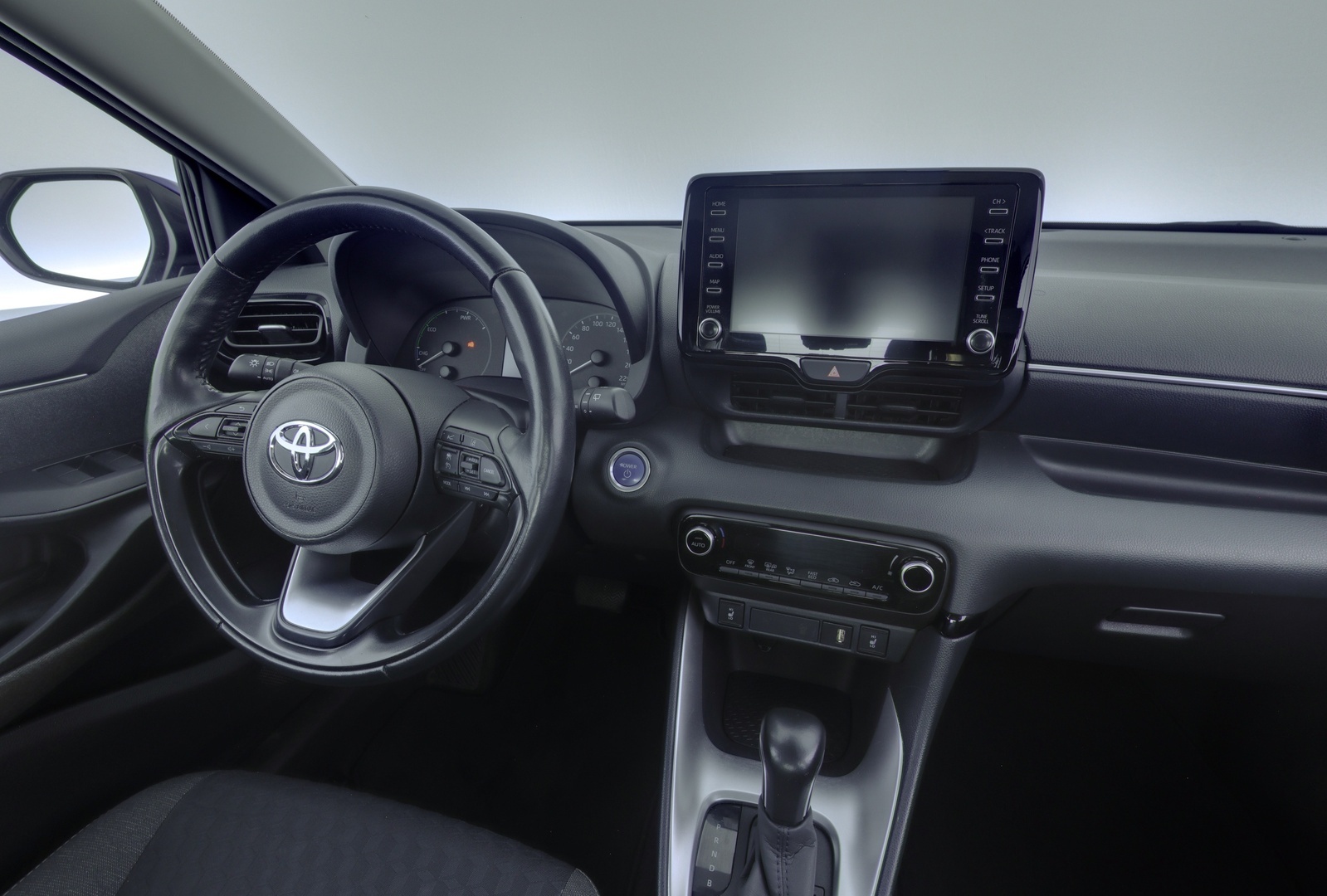 TOYOTA Yaris 2021