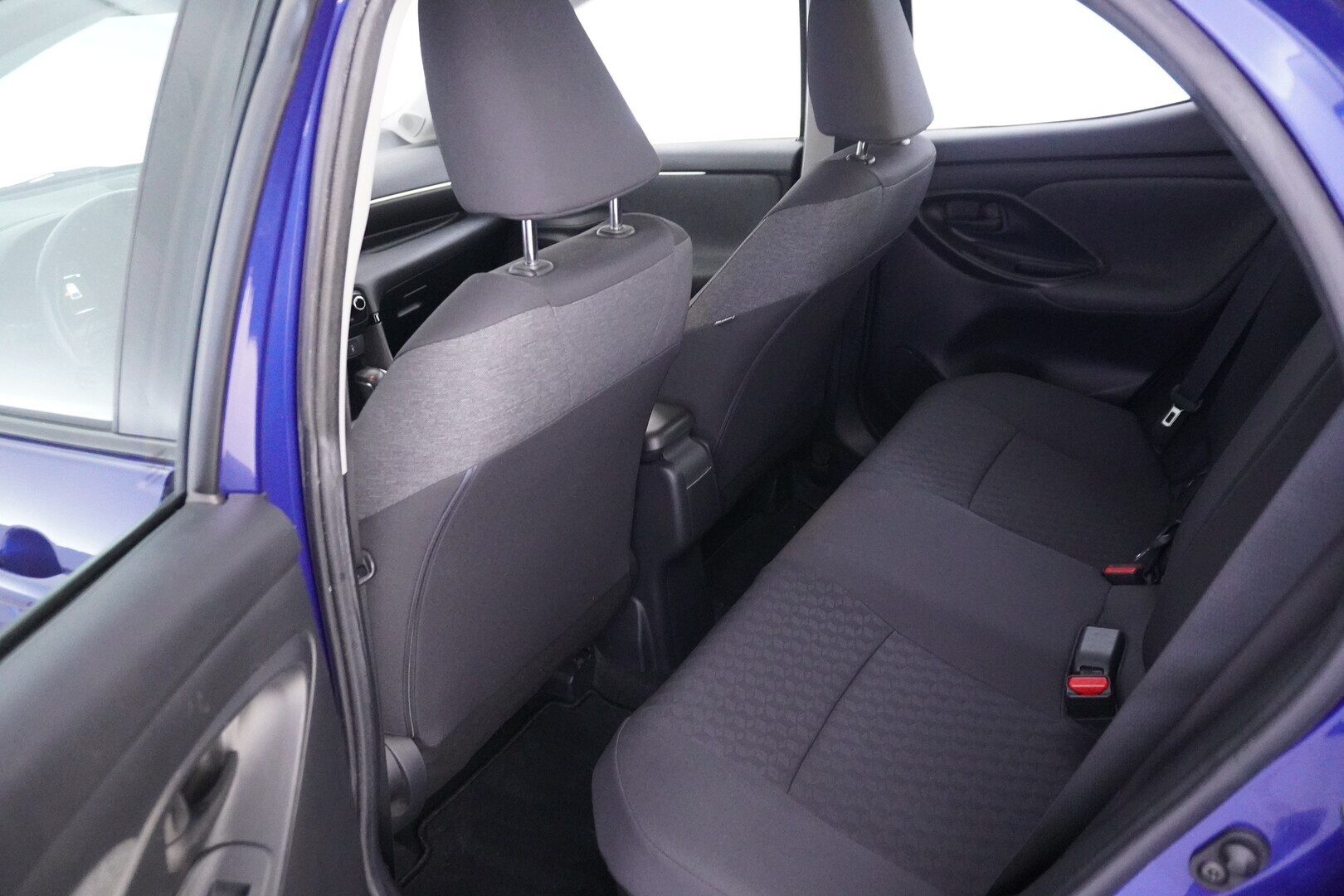 TOYOTA Yaris 2021