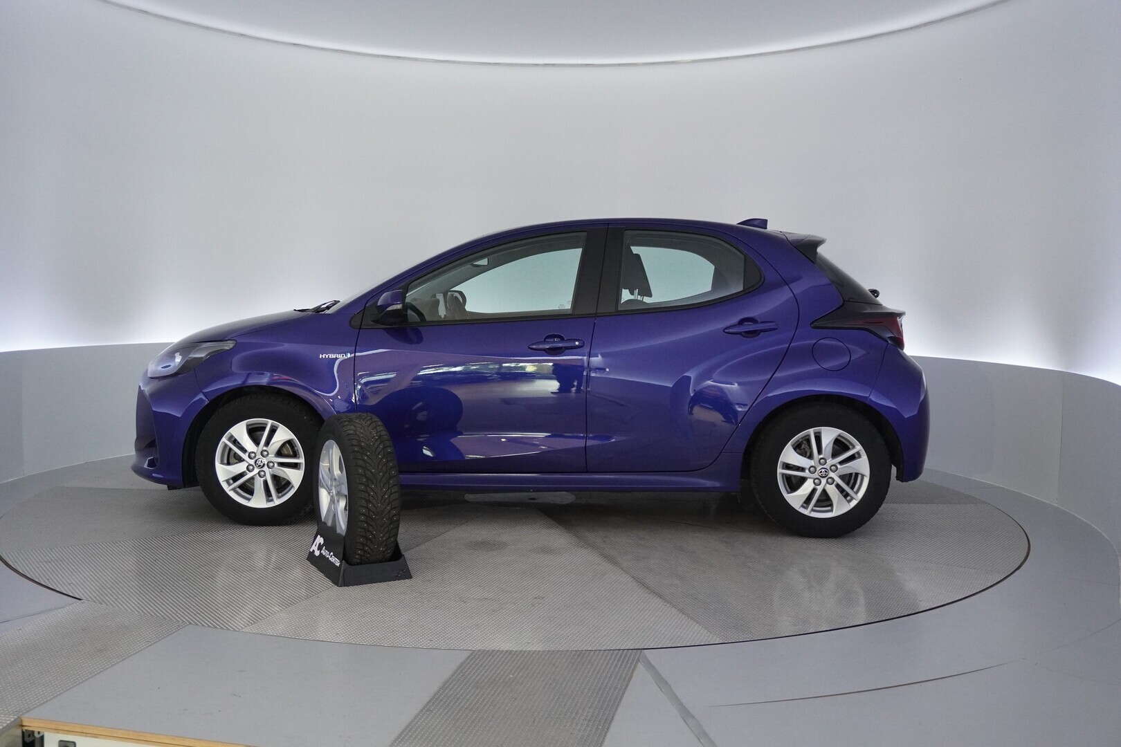 TOYOTA Yaris 2021