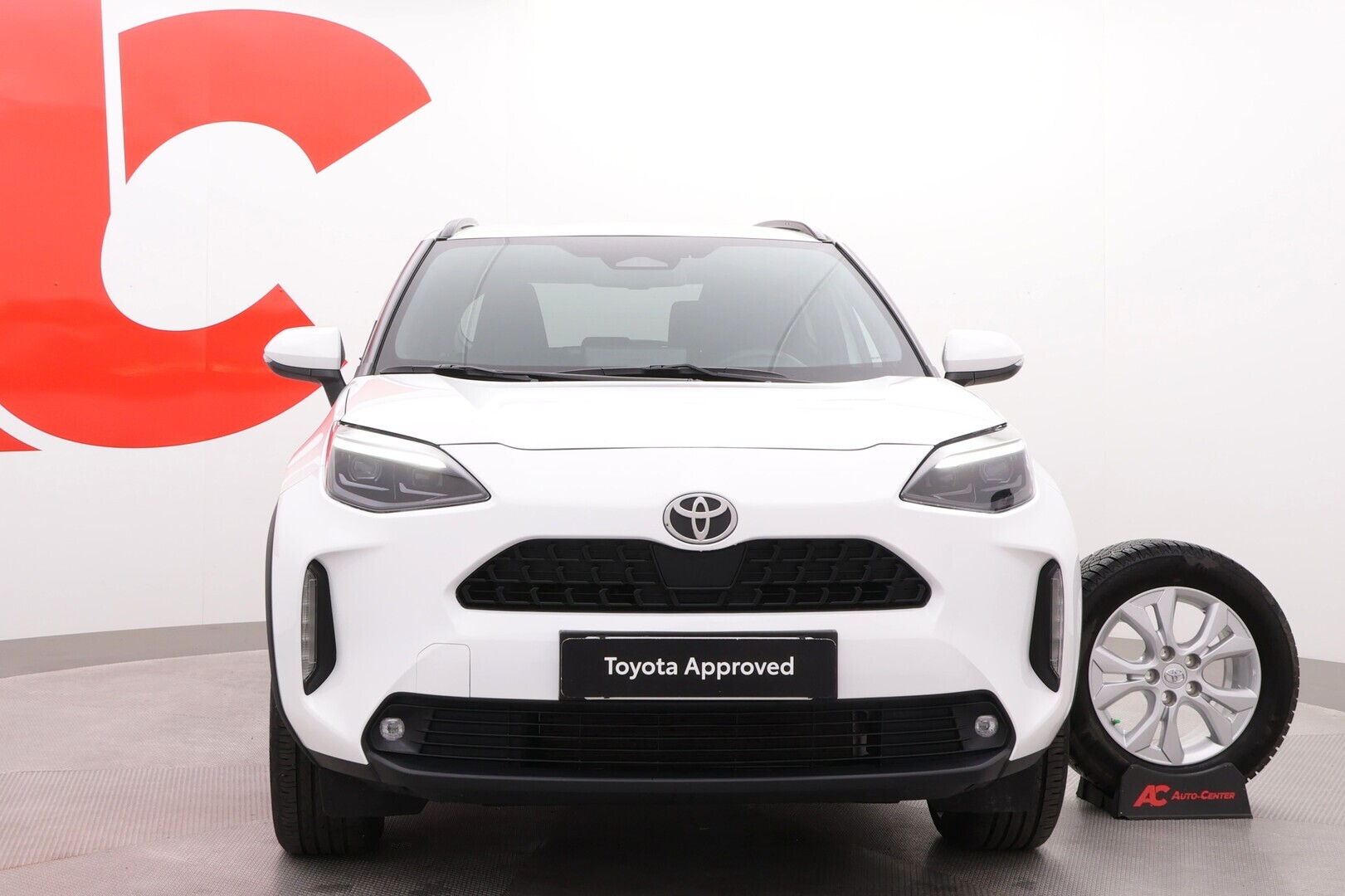 TOYOTA Yaris Cross 2025
