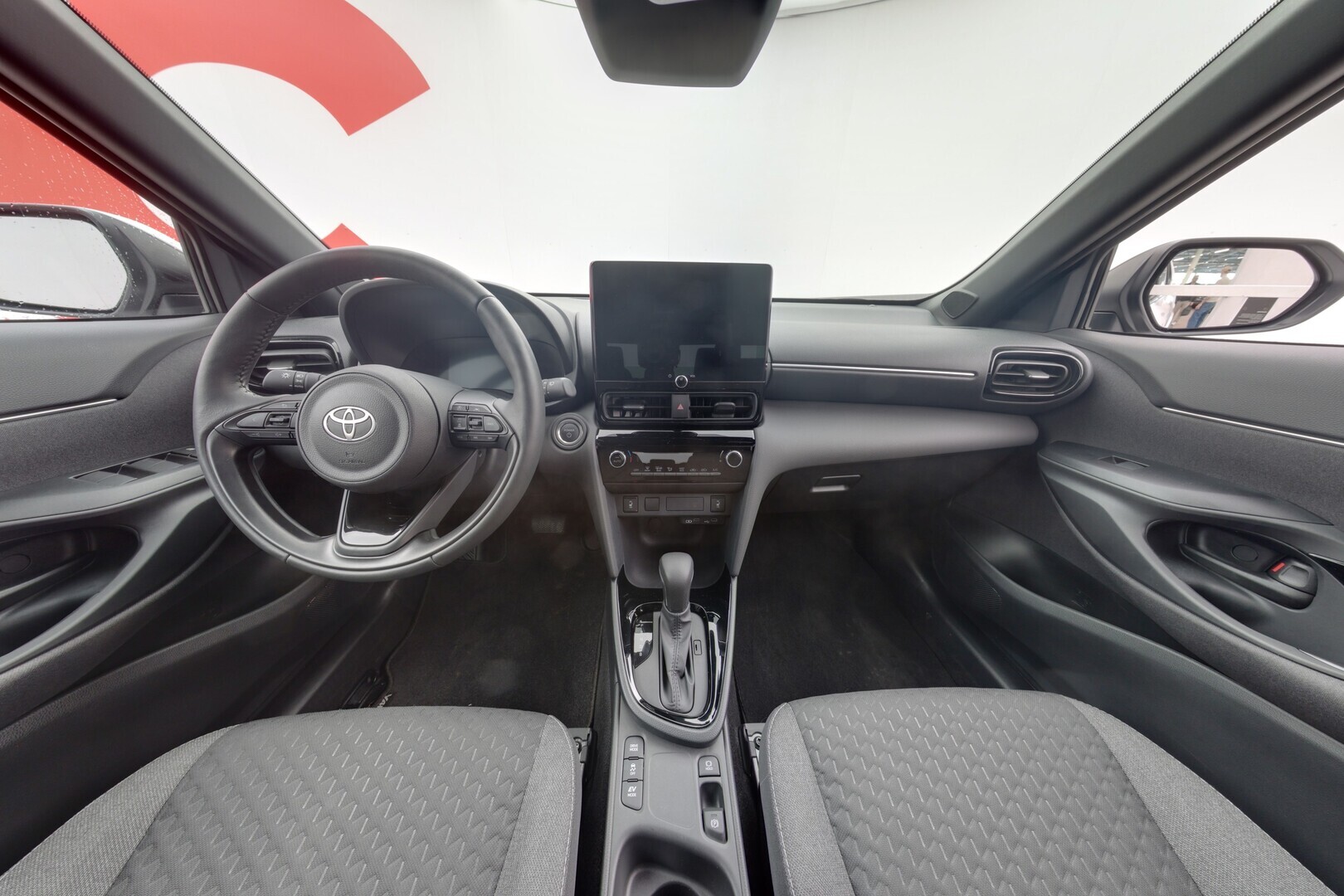 TOYOTA Yaris Cross 2025