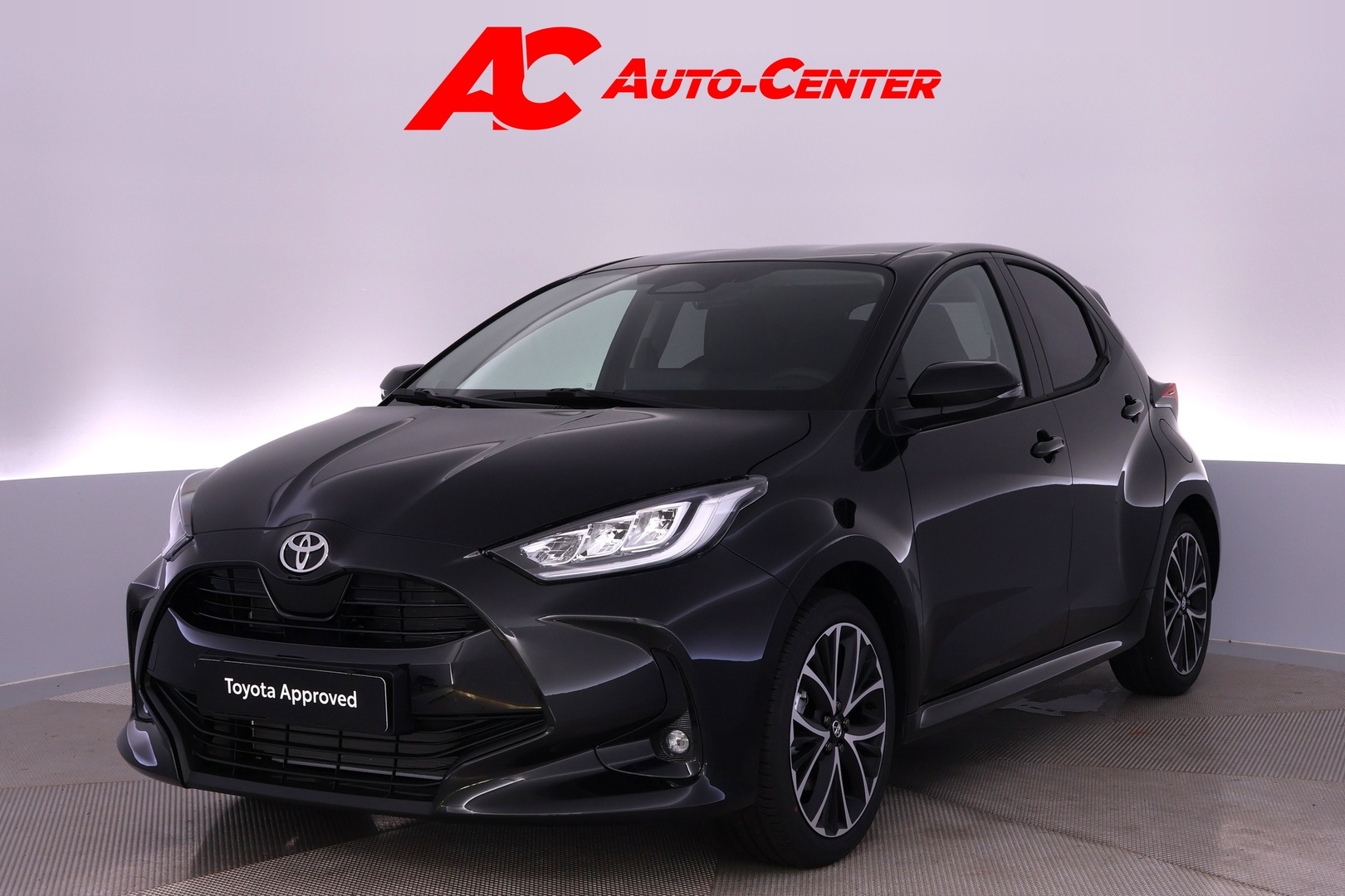 TOYOTA Yaris 2026